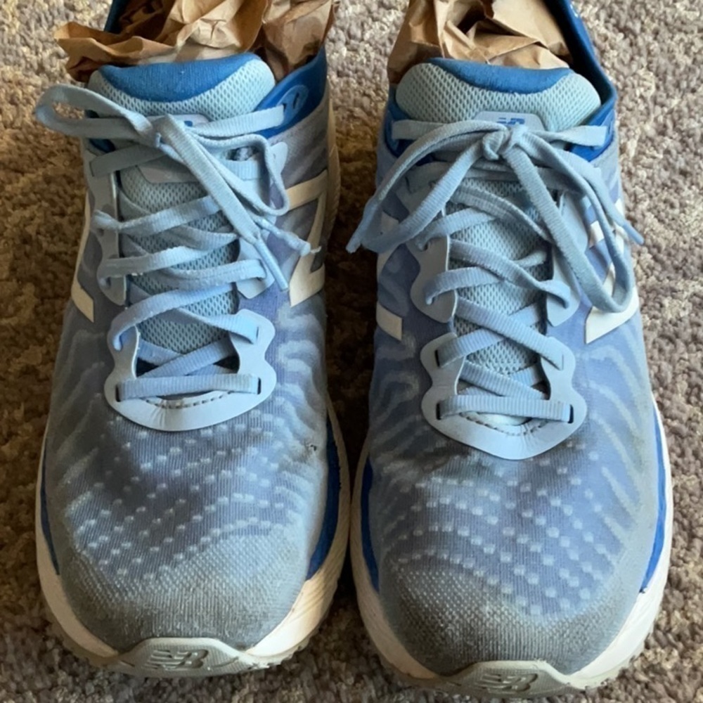New Balance fresh foam blue running shoes in 10 women